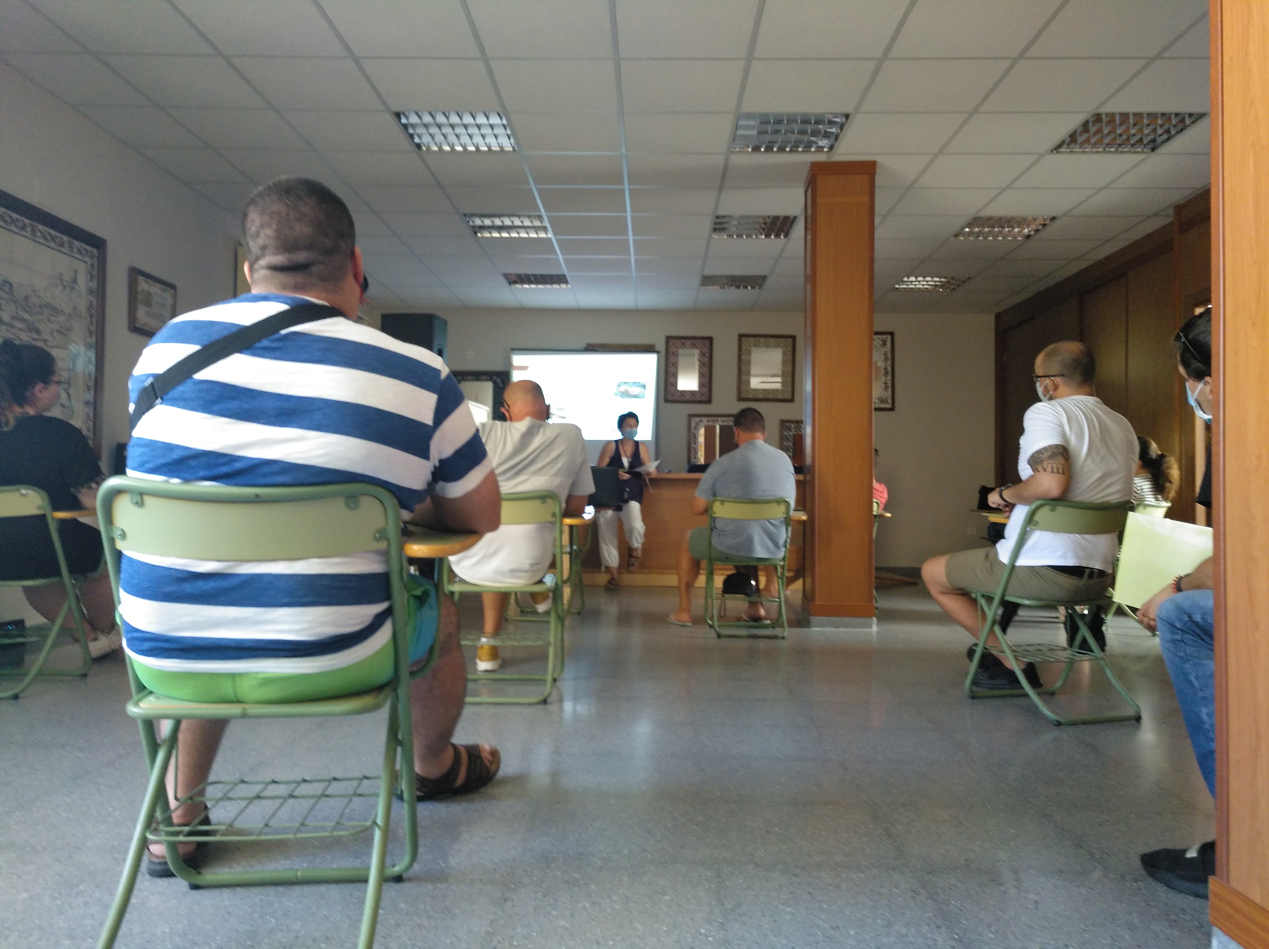 ACTIVAT-t Programa para la inserción sociolaboral y el emprendimiento. Málaga Inclusiva 