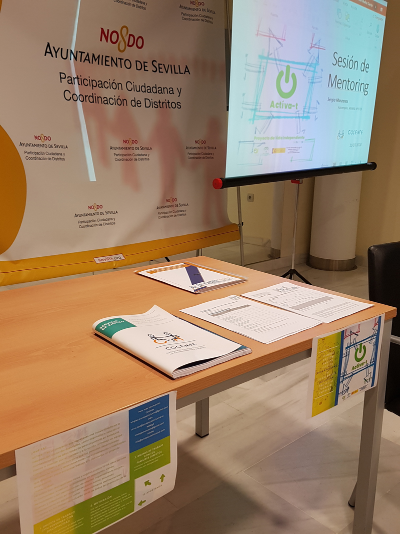 Personas con discapacidad desempleadas de Sevilla se forman en sesiones sobre autoempleo desarrolladas por FAMS-COCEMFE Sevilla