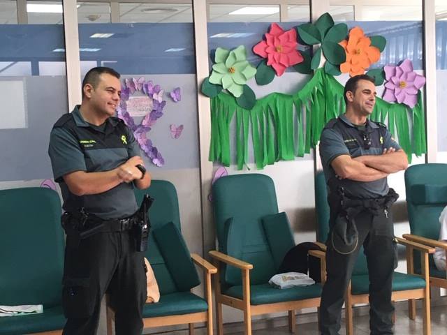 Visita de la Guardia Civil a FAAM