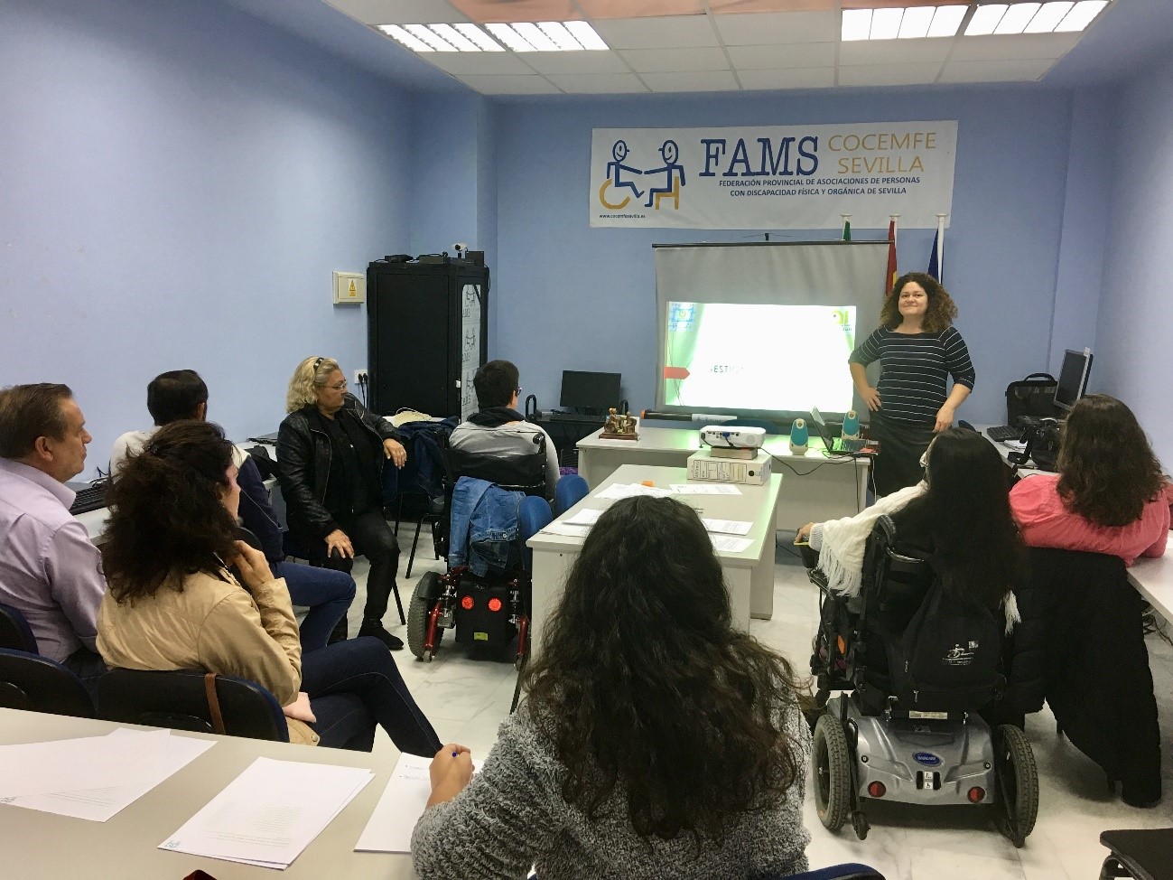 Andalucía Inclusiva Cocemfe desarrolla talleres  dirigidos a personas con discapacidad gracias al Programa Activa-T.